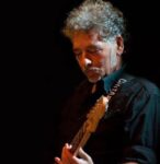 TONI-CARBONE