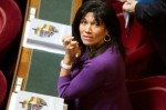 une-senatrice-socialiste-de-marseille-samia-ghali-prone-le_886828_460x306